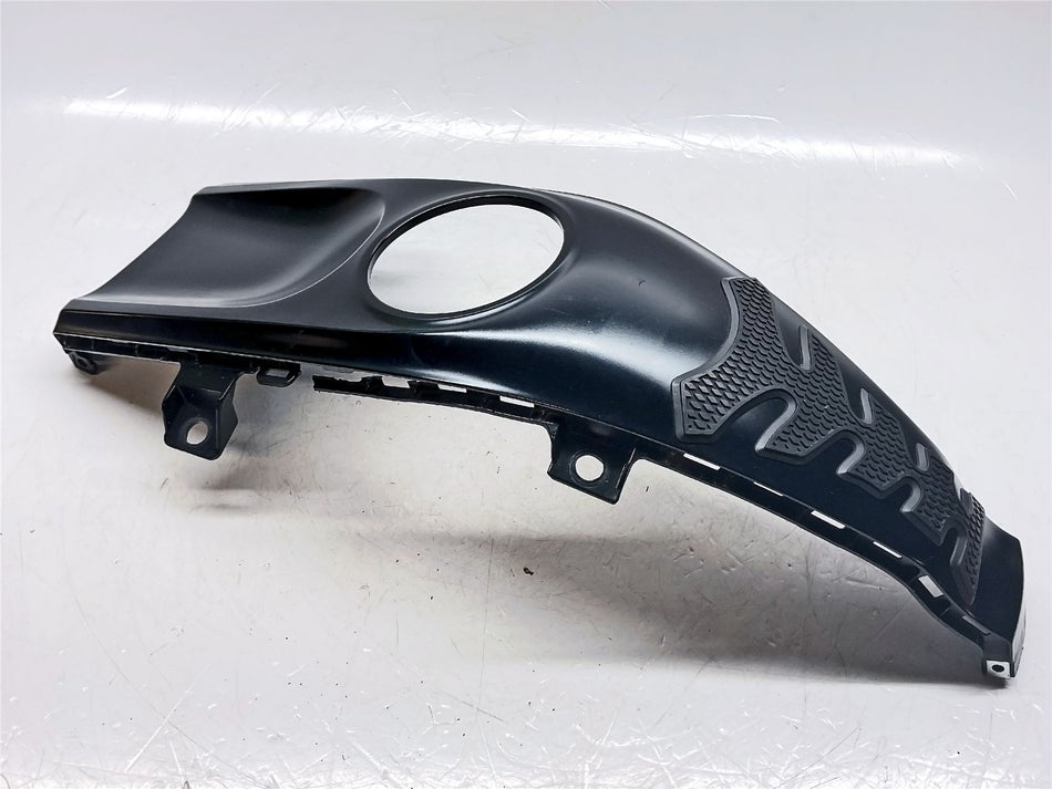 2023 Yamaha YZF R7 Middle Tank Cover - BEB2171A00P0