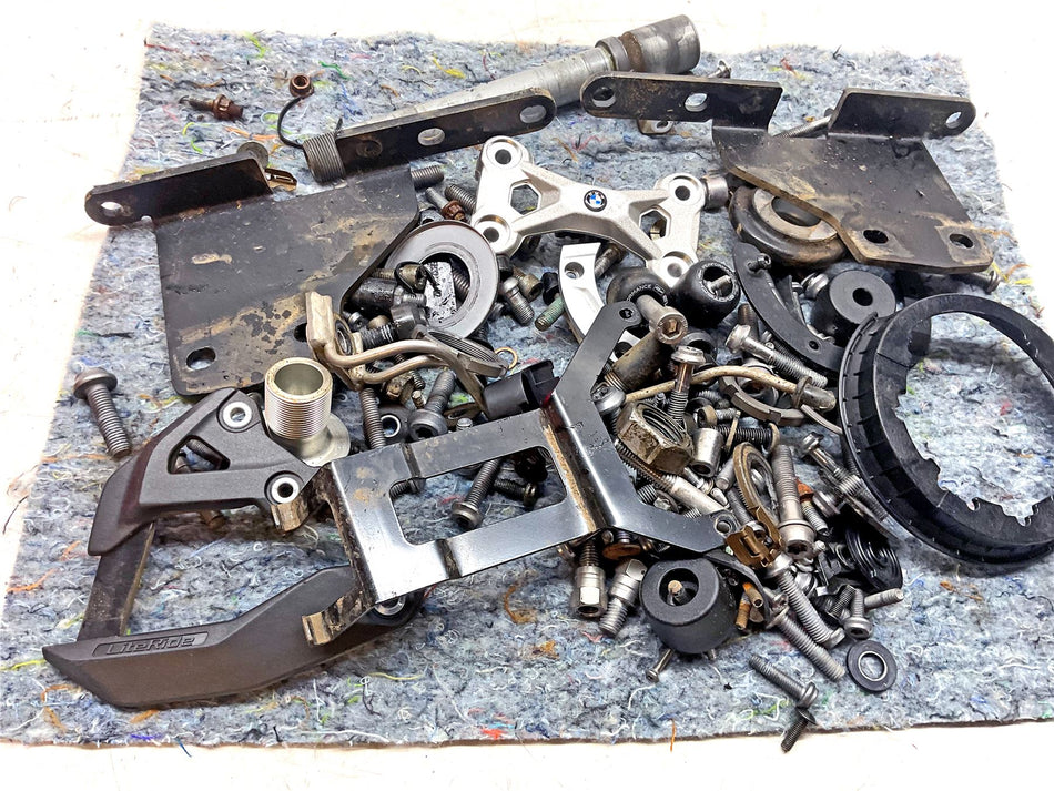 2024 BMW S1000XR Assorted Nuts, Bolts & Fixings - B60257BOBAB