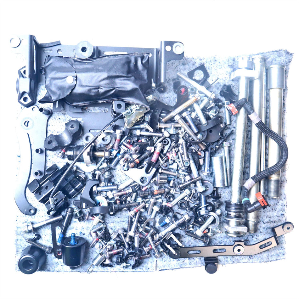 2025 Kawasaki Versys 1000 KLZ1000 SE Assorted Nuts, Bolts & Fixings