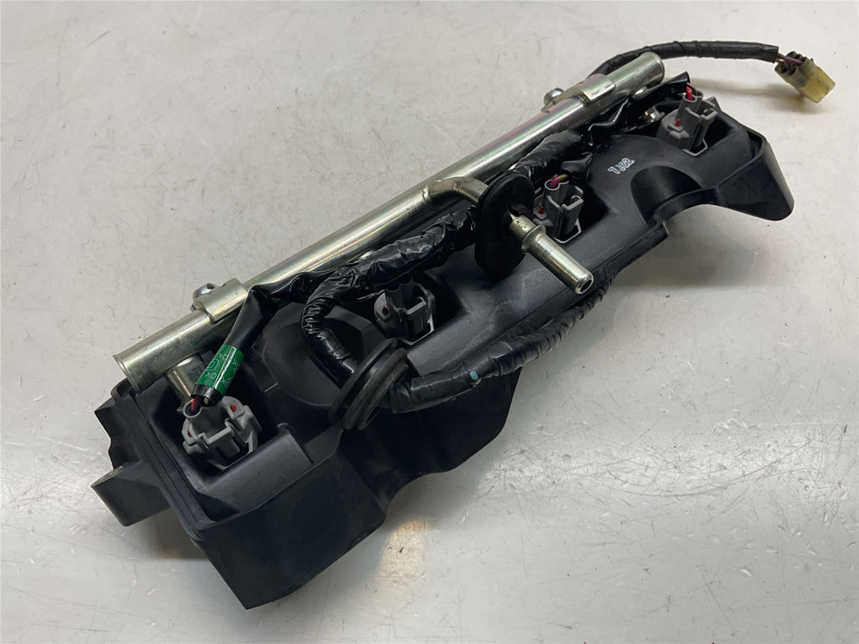 2009 Yamaha YZF R6 Fuel Injector Assy (Airbox) - 13S137610000
