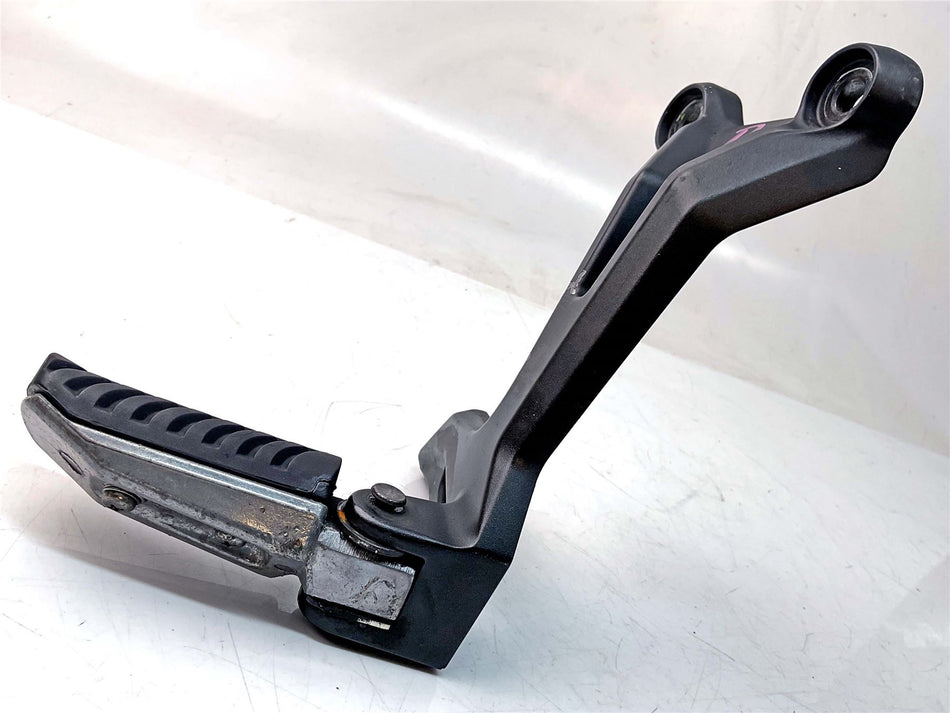 2018 Kawasaki Z650 ER650 Rear Right Footrest & Hanger - 35063135118R