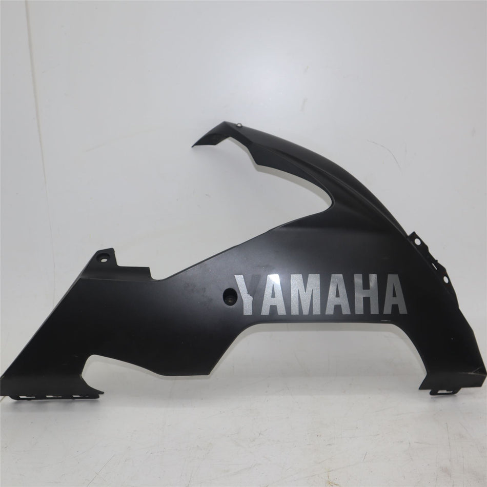 2004 YAMAHA YZF R1 Right Lower Fairing - 5VYY280900P0