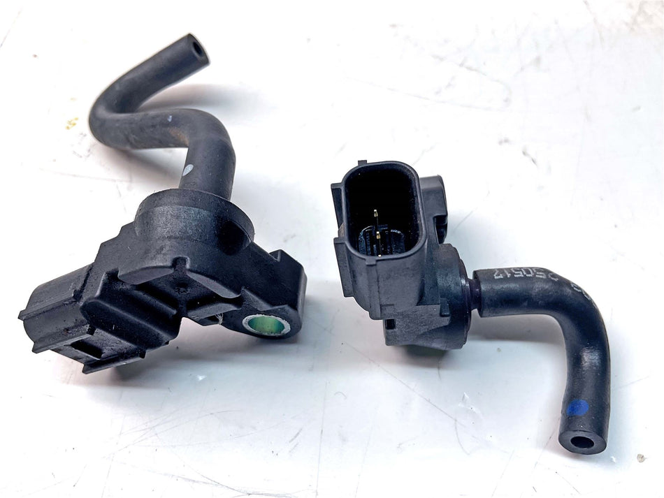 2018 Triumph Bonneville T120 Black Air Pressure Sensors x2 - T1290975