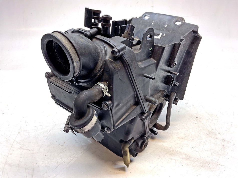 2017 Triumph Street Scrambler Airbox - T2203146