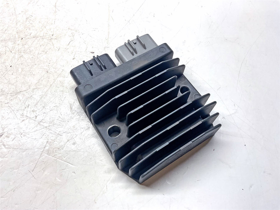 2025 Triumph Trident 660 Regulator Rectifier - T1300679