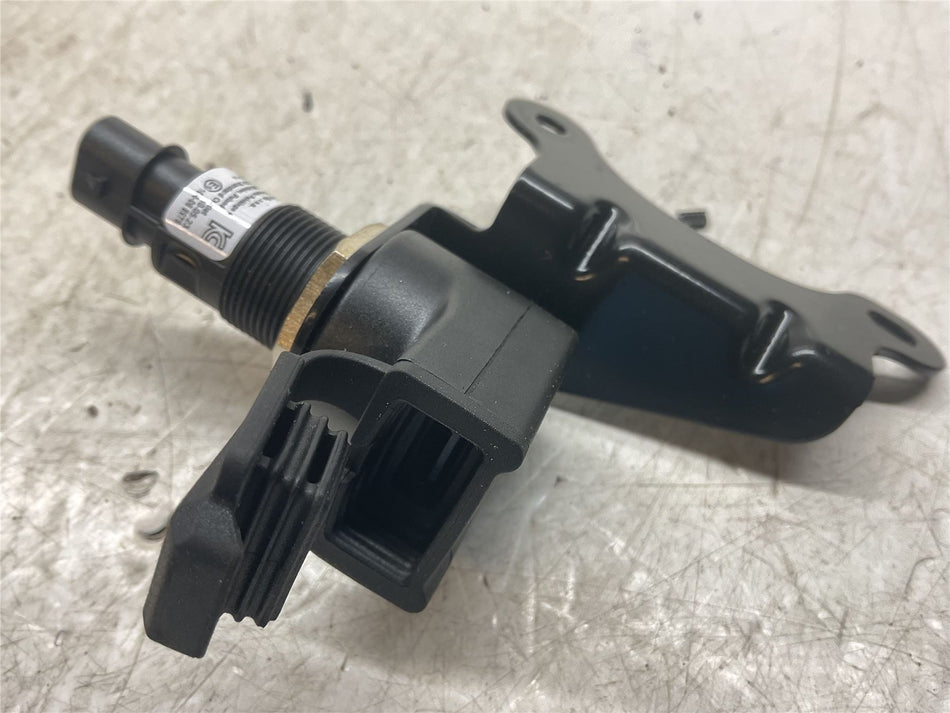 2023 BMW M1000R USB Socket - 61341598766