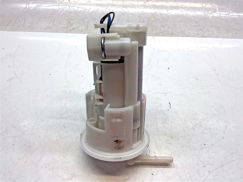 2022 Triumph Speed Triple 1200 RR Fuel Pump - T2400735