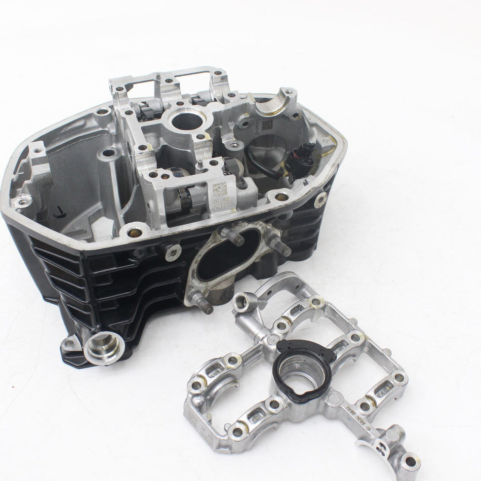 2017-2022 BMW R 1250 RS R/H Cylinder Head - 11128504124