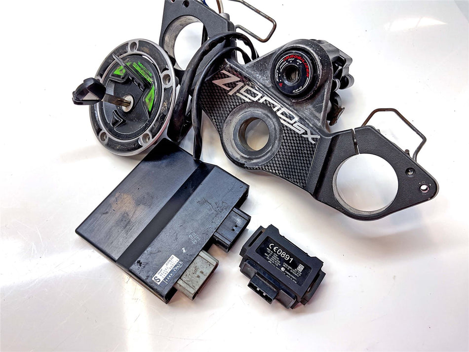2015 Kawasaki Ninja 1000SX ZX1000 Full Lock Set / Key Set / ECU - 211750853
