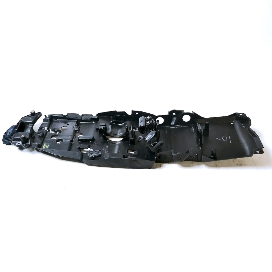 2021 Triumph Street Triple 765 RS Undertray - T2310371