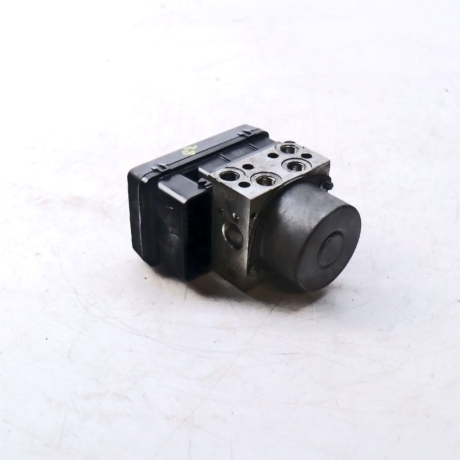 2014 BMW F800GT Standard ABS Pump - 34518546851