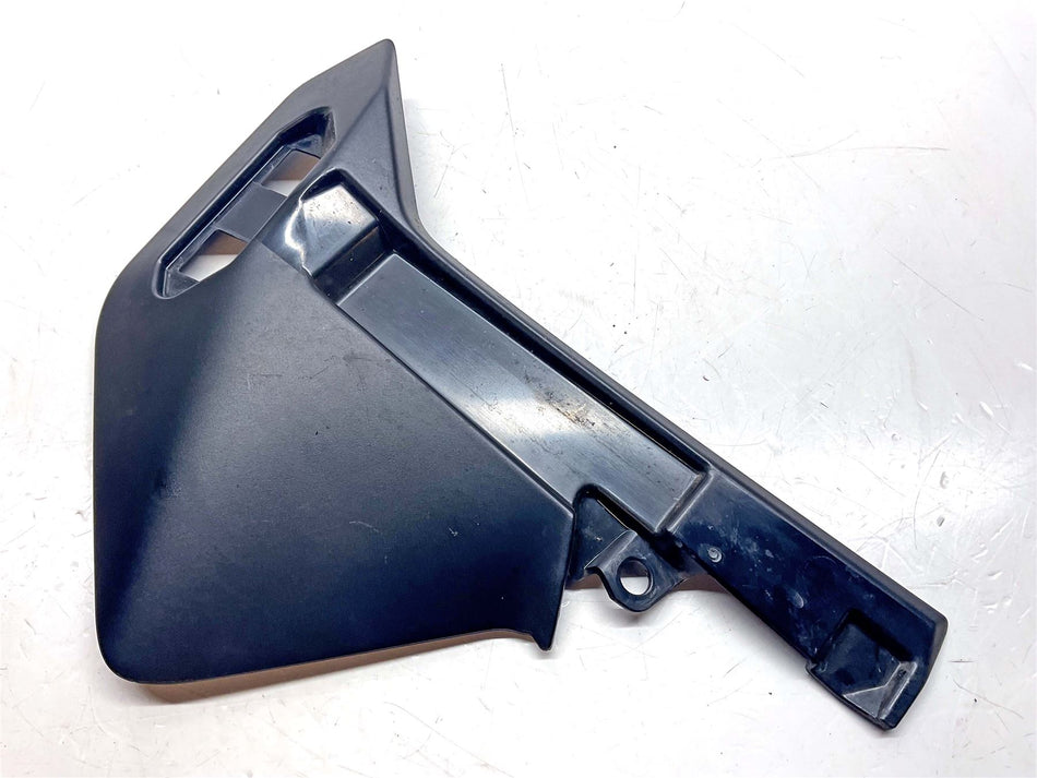 2022 Triumph Tiger 900 GT Left Rad Cowl Inner - T2311617