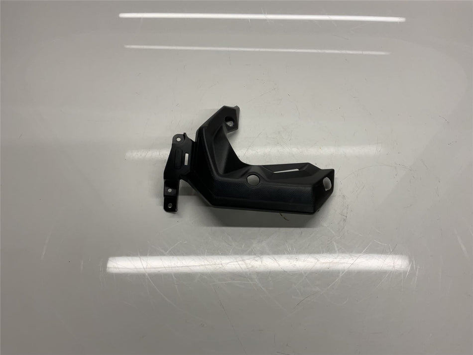 2020 KAWASAKI ER-6N Left Radiator Cover - 14093-0488