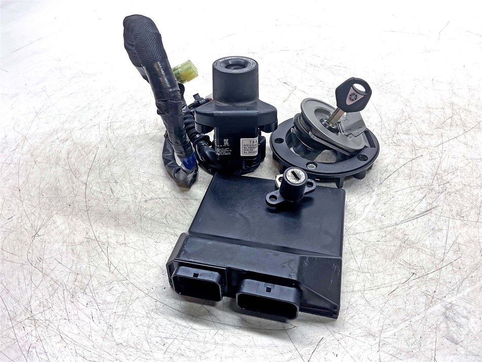 2018 Yamaha Tracer 9 GT+ MTT9GT Lockset & Ecu - B1J-W8250-01