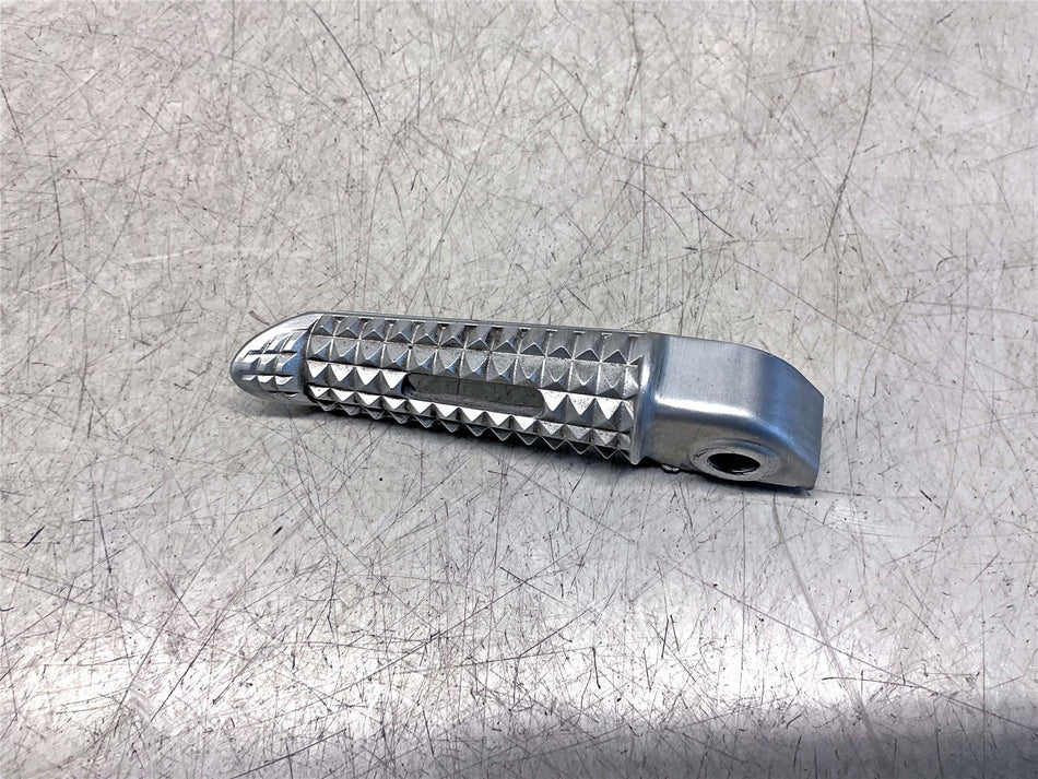 2018 Triumph Speed Triple 1050 RS Rear Right Footrest - T2088203