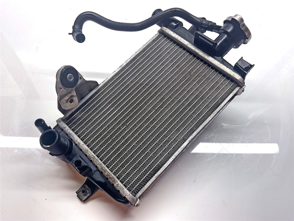 2022 BMW R1250GS Adventure Right Radiator - 17118546416