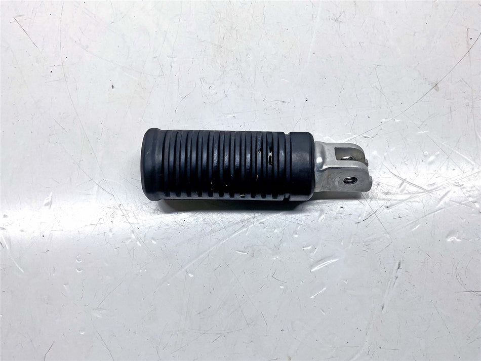 2019 Harley-Davidson Street Bob Right Front Footrest - 50501106