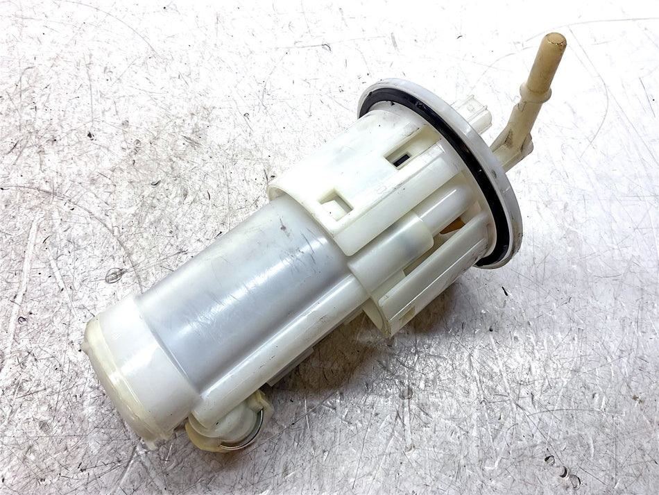 2010 Yamaha YZF R1 Fuel Pump - 14B1390700
