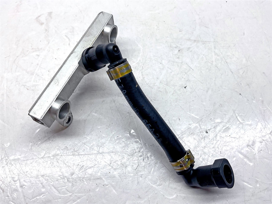 2024 Norton Commando 961 SP Fuel Injector Feed
