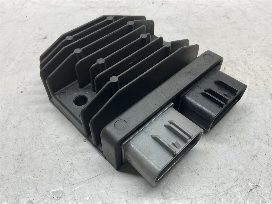 2017 Triumph Bonneville Bobber Regulator Rectifier - T1300679