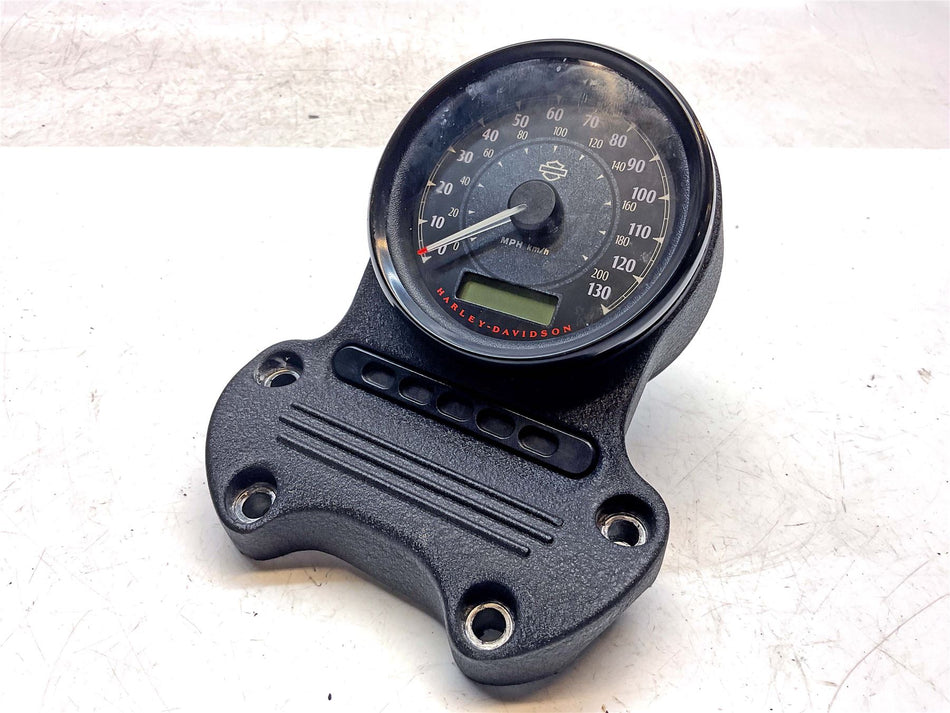 2016 Harley-Davidson Sportster 883 Speedometer - 6915 Miles - 70900216