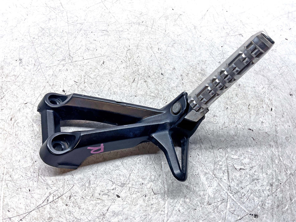 2018 Yamaha MT-10 Right Pillion Footrest - B672742L00