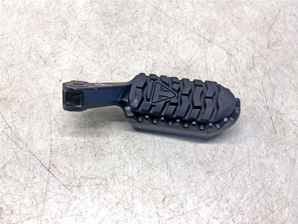 2025 Triumph Scrambler 400X Front Right Footrest  - 36TA0135