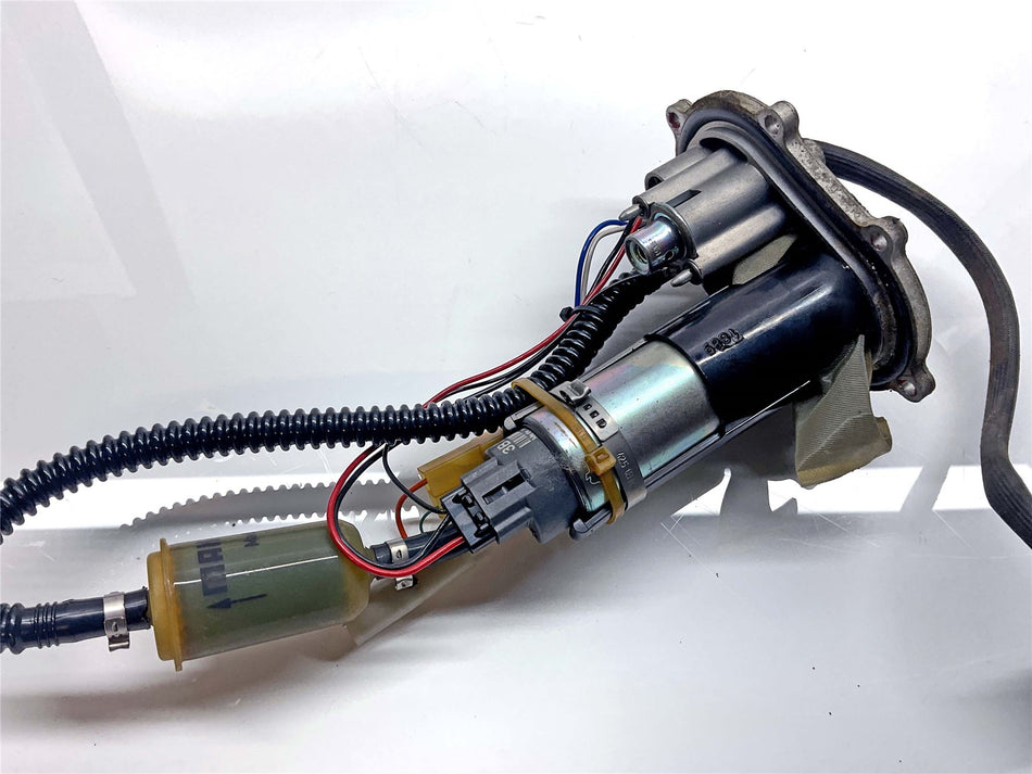 2010 Ducati Monster 696 Fuel Pump - 16023791B