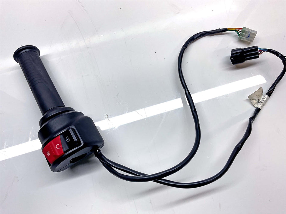 2025 KTM 390 Duke Throttle Grip - 96311012044