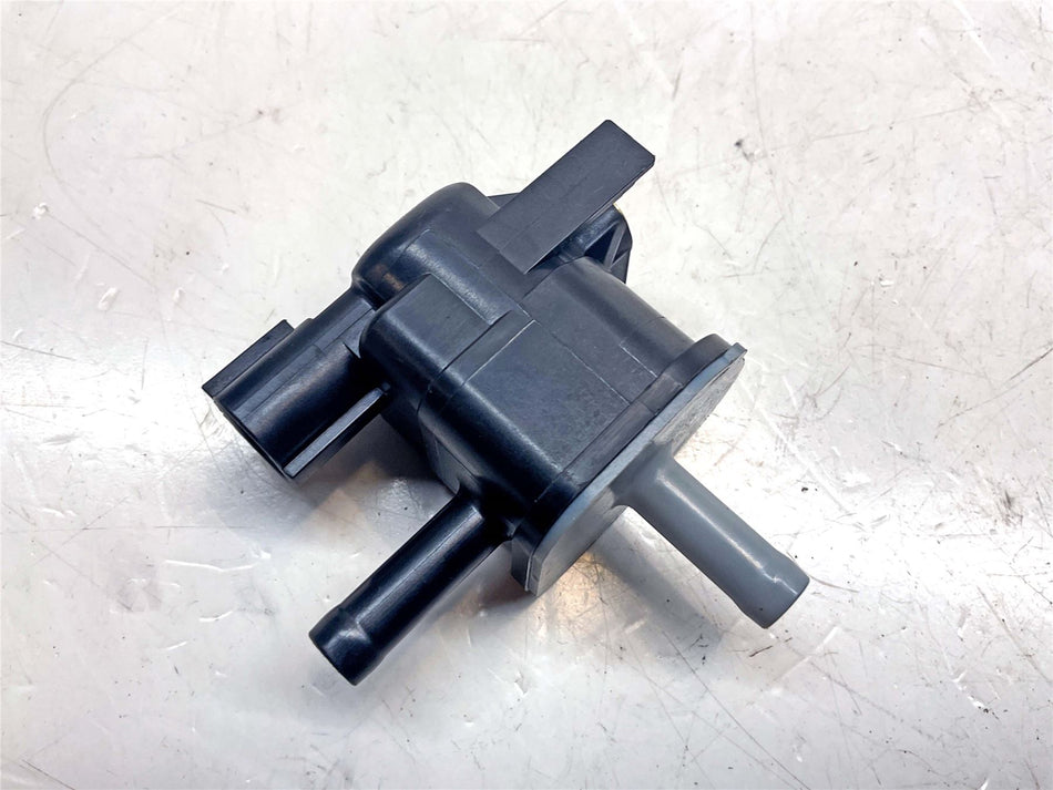 2025 Triumph Street Triple 765 RS Purge Valve - T1248990