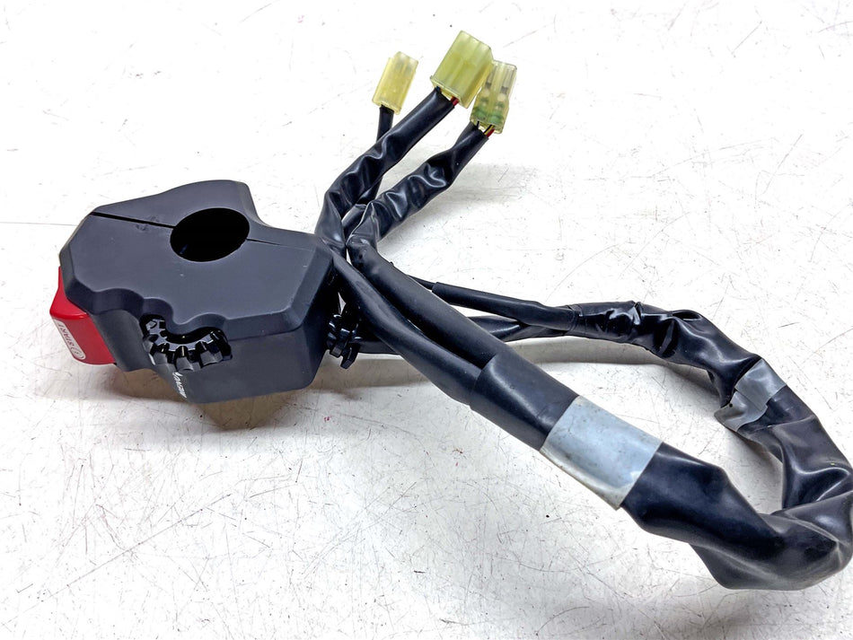 2025 Yamaha YZF-R 125 Switchgear Right - BNU839630200