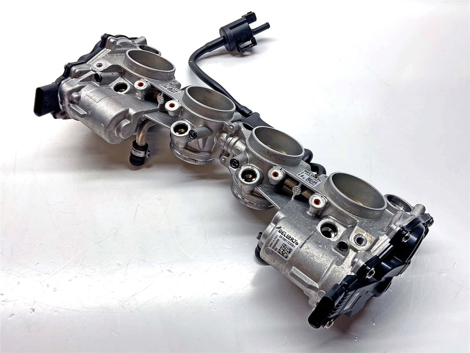 2024 BMW M1000R Throttle Bodies - 13545A96FF9