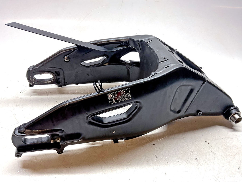 2020 Yamaha MT-10 Swingarm - B672211000