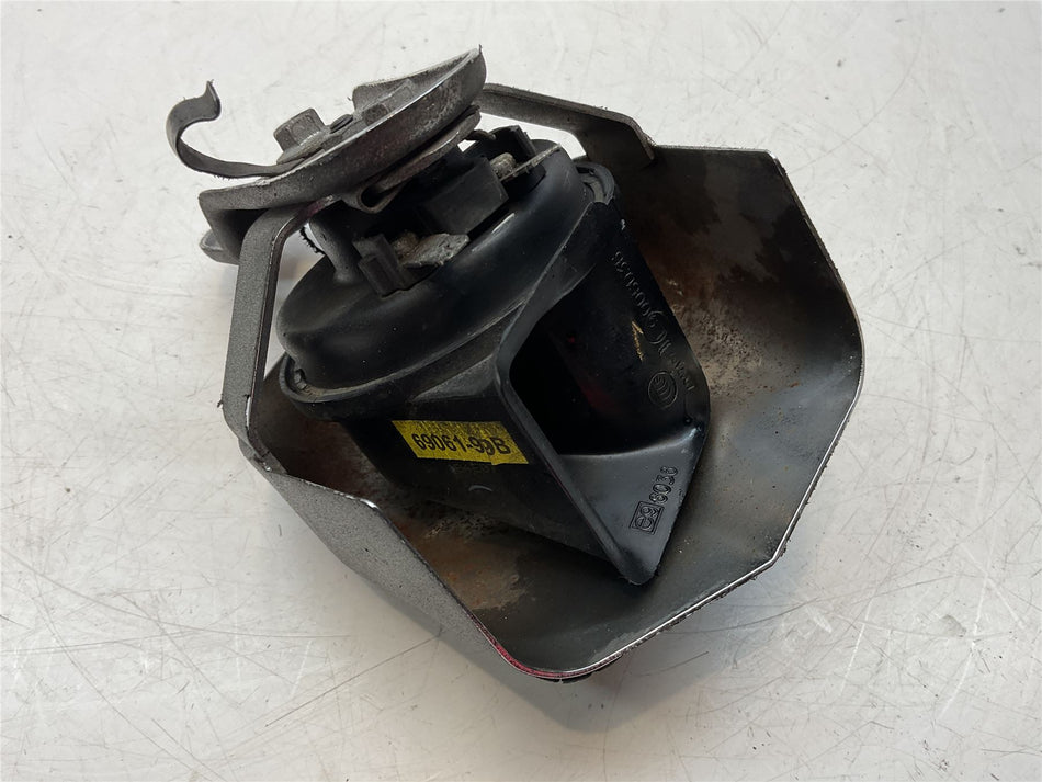 2010 Harley-Davidson Street Bob Horn - 69060-90H
