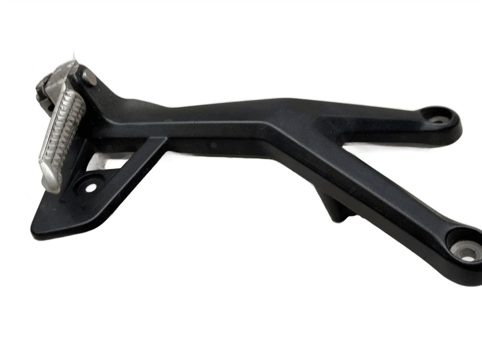2022 Triumph Tiger 660 Rear Left Footrest & Hanger T2089531