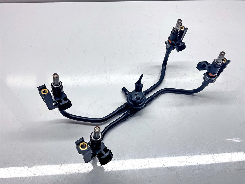 2022 Ducati Multistrada V4 S Fuel Pipe With Injectors - 28040501A