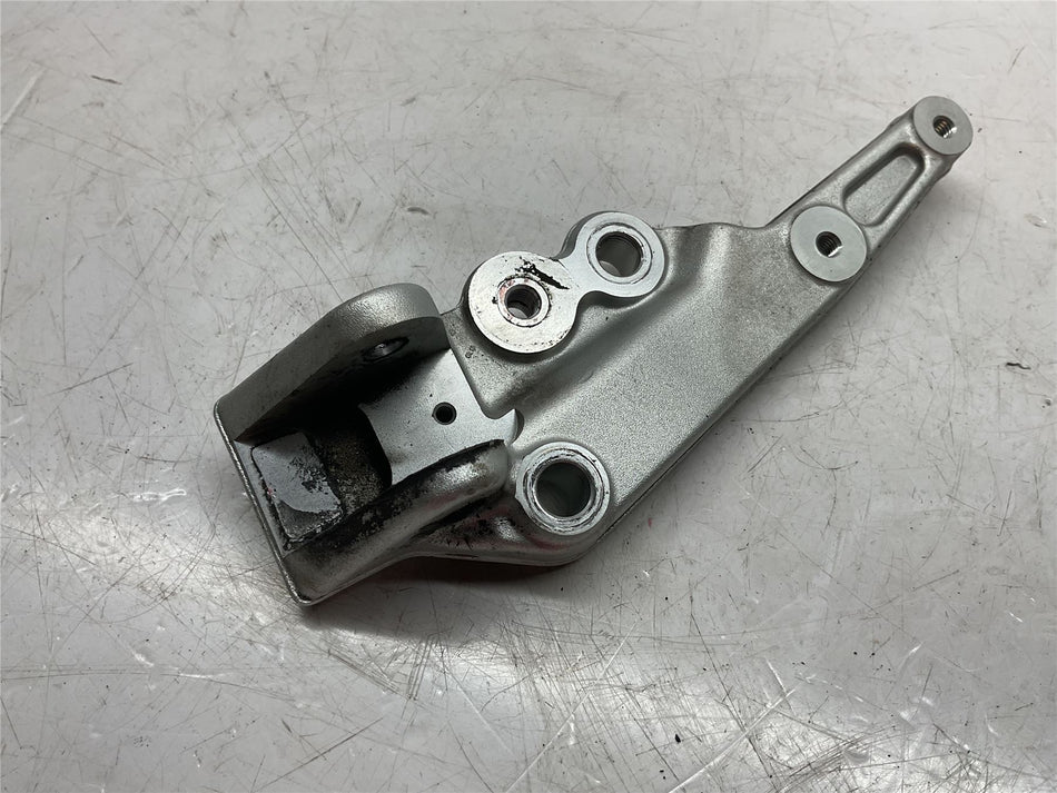 2020 Triumph Tiger 900 Rally Left Footrest - T2082418