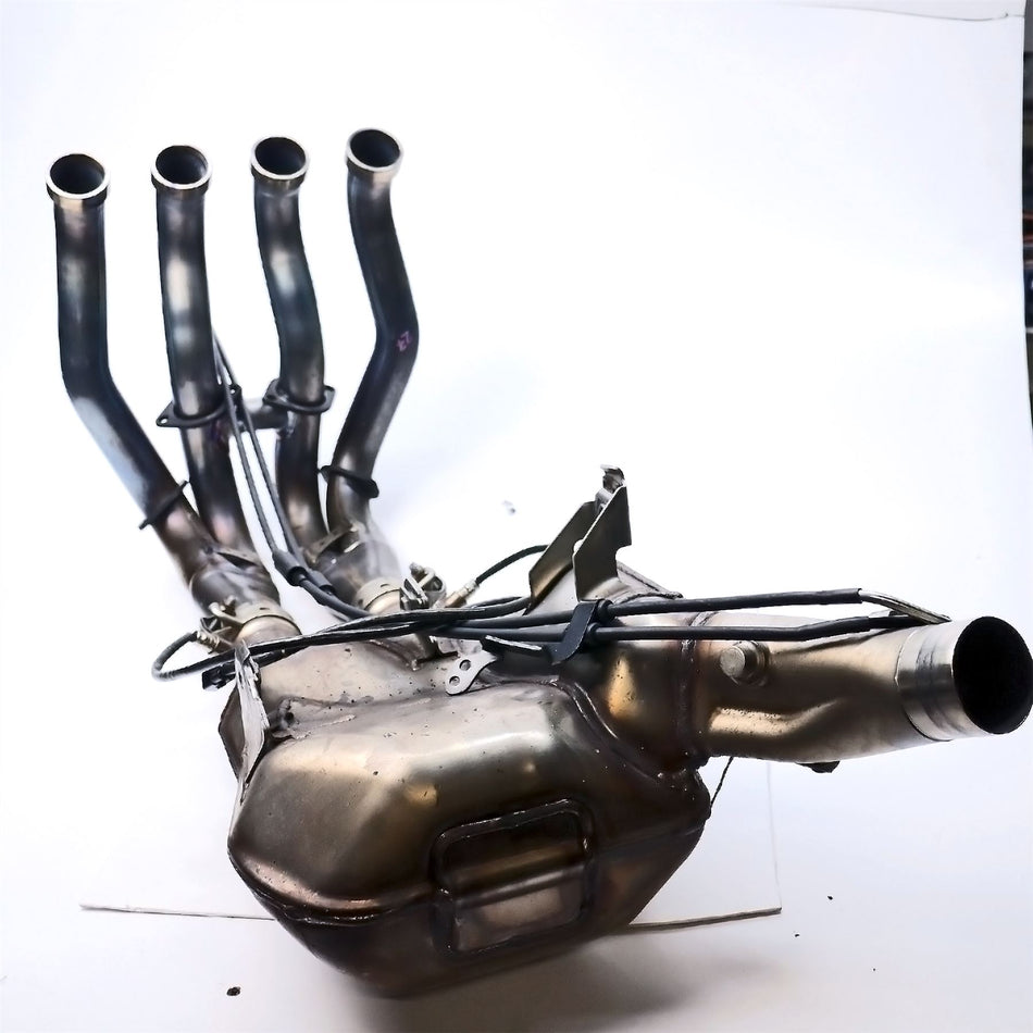 2024 Yamaha MT-10 SP Exhaust Manifold & CAT - 2CR1460200