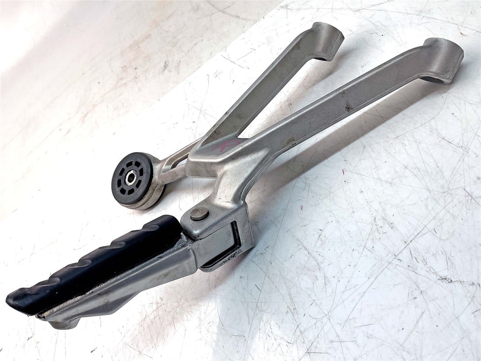 2015 BMW R1200R Rear Right Footrest & Hanger - 46718540799