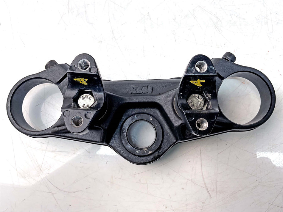 2024 KTM Duke 125 Top Yoke - 96301034032C1