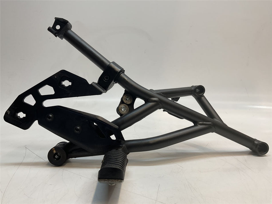 2019 Kawasaki Versys 1000 KLZ1000 Rear Right Footrest & Hanger - 350631447