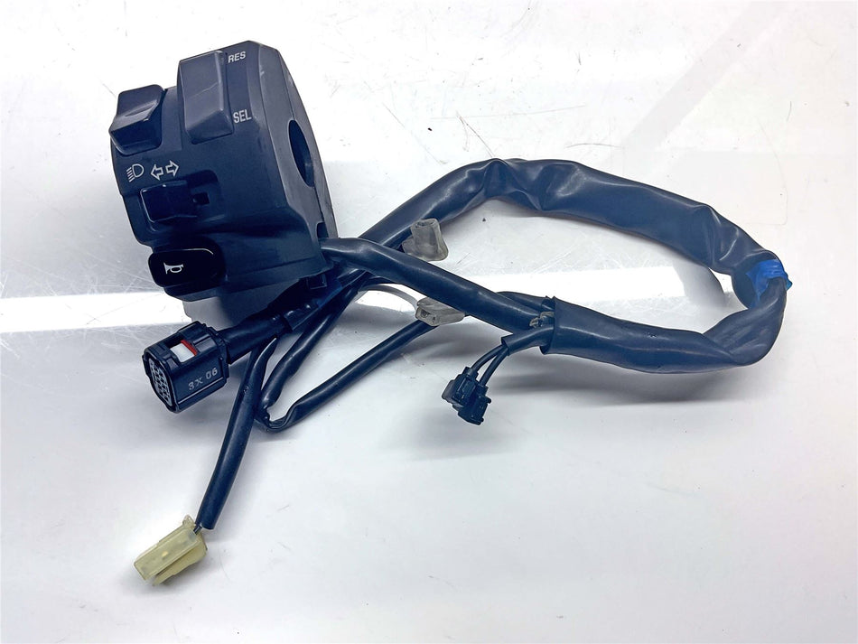 2024 Yamaha YZF R7 Switchgear Left - BEB8396900