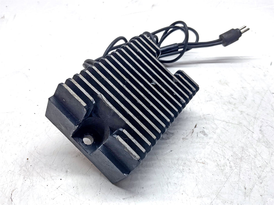 2000 Harley-Davidson Sportster 883 XL883 Regulator Rectifier - 74523-94A