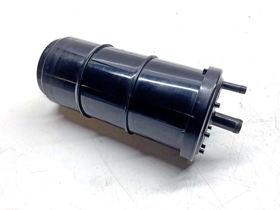 2023 Triumph Street Triple 765 R Carbon Canister - T2409017