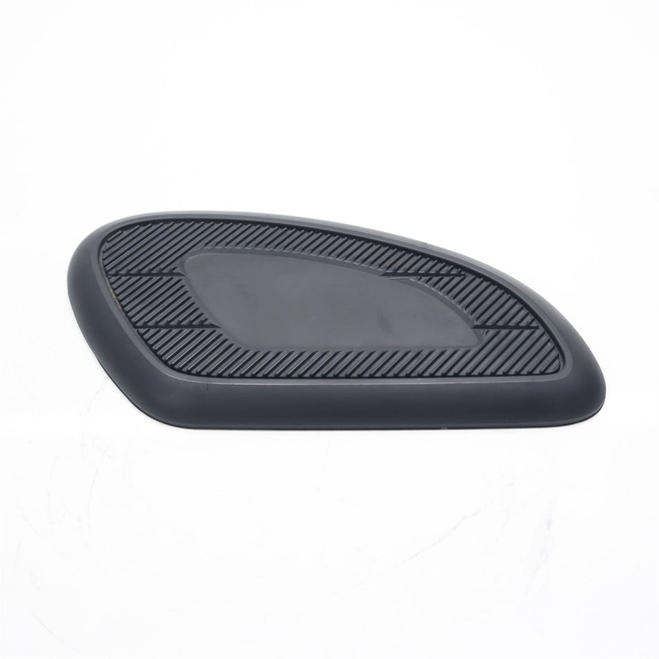 2016 TRIUMPH BONNEVILLE T120 BLACK LH Fuel Tank Knee Pad - T2404892