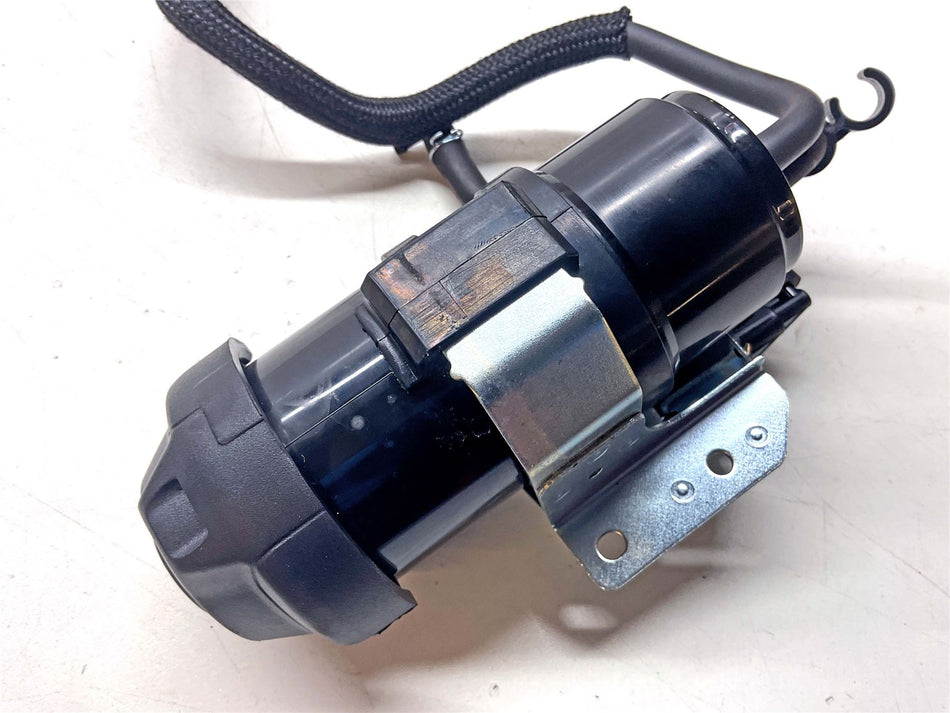 2025 Suzuki GSX-8R Carbon Canister - 1856025L00000
