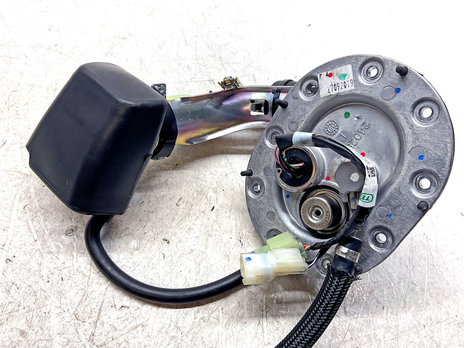 2019 Triumph Thruxton RS Fuel Pump - T2402902