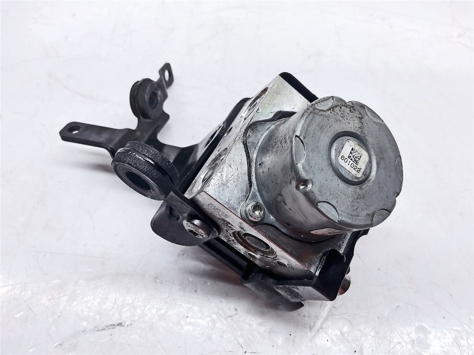 2022 Triumph Speed Twin 1200 ABS Pump - T2022168