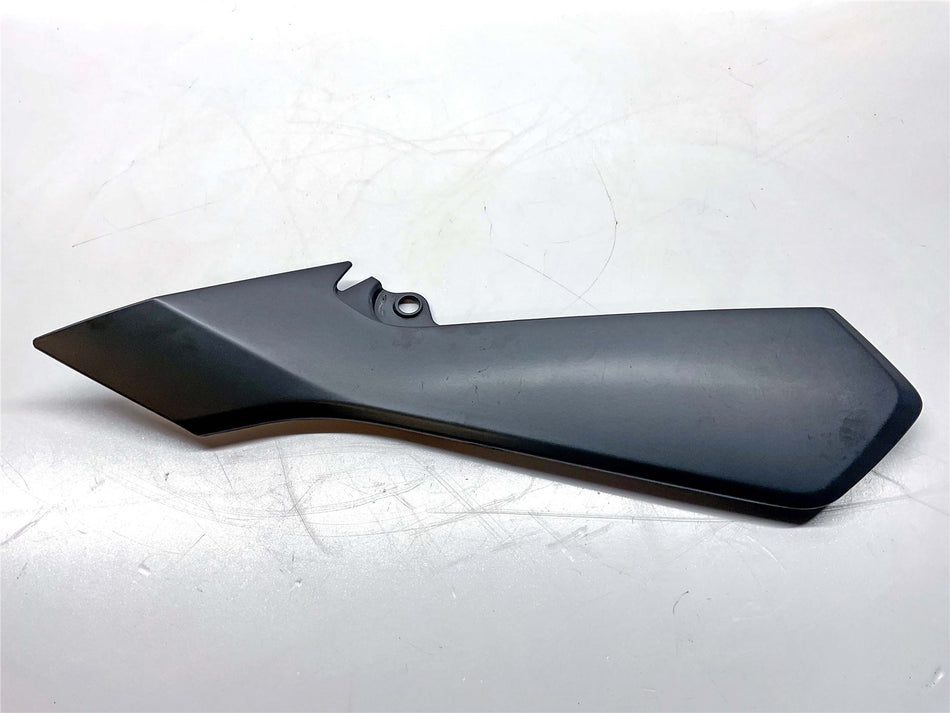 2022 Yamaha Tracer 9 GT Left Front Seat Cowl - B5U2171100P1