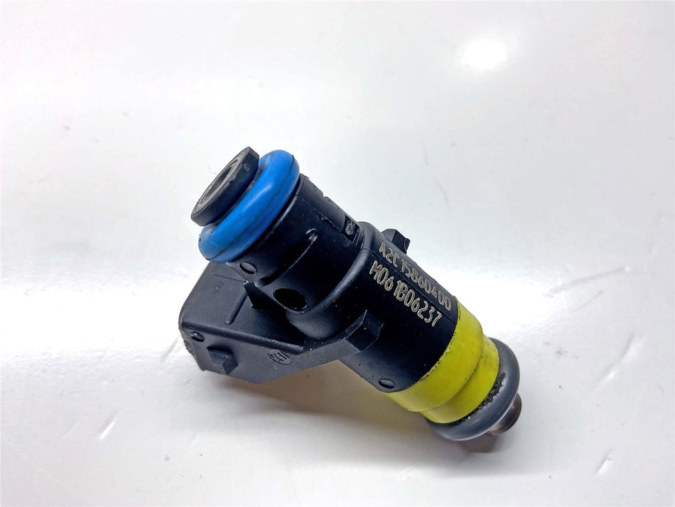 2021 Ducati Streetfighter V4 S Upper Injector - 28040471B